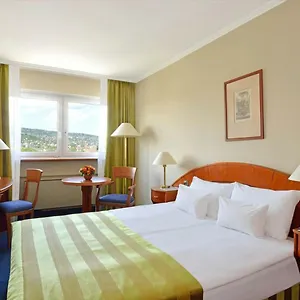 4* Hotell Danubius Flamenco