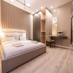 Karoly Boutique Suites, Location By Bqa Ξενοδοχείο