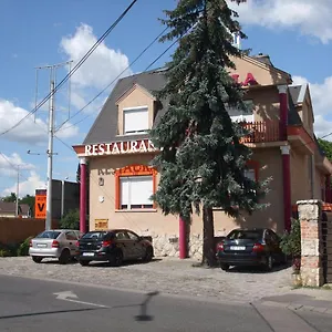 2* Hotell Attila
